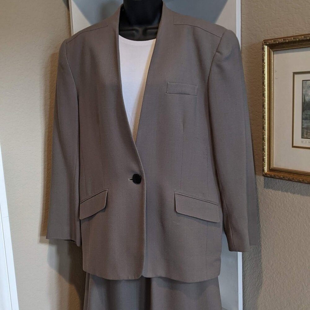 womens suit